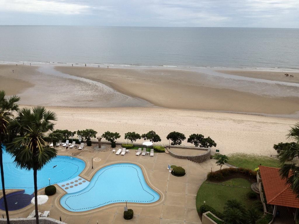Cha-Am Beach Club Dış mekan fotoğraf